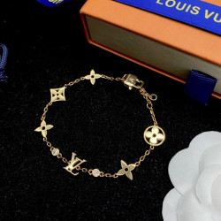 LV Bracelet Gold