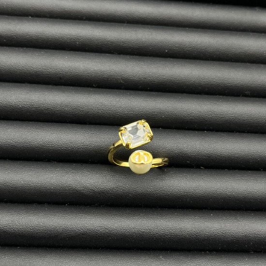 Dior Luxury Diomand Pearl  Ring