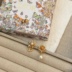 Dior Sunflower Pearl Earrings for woman